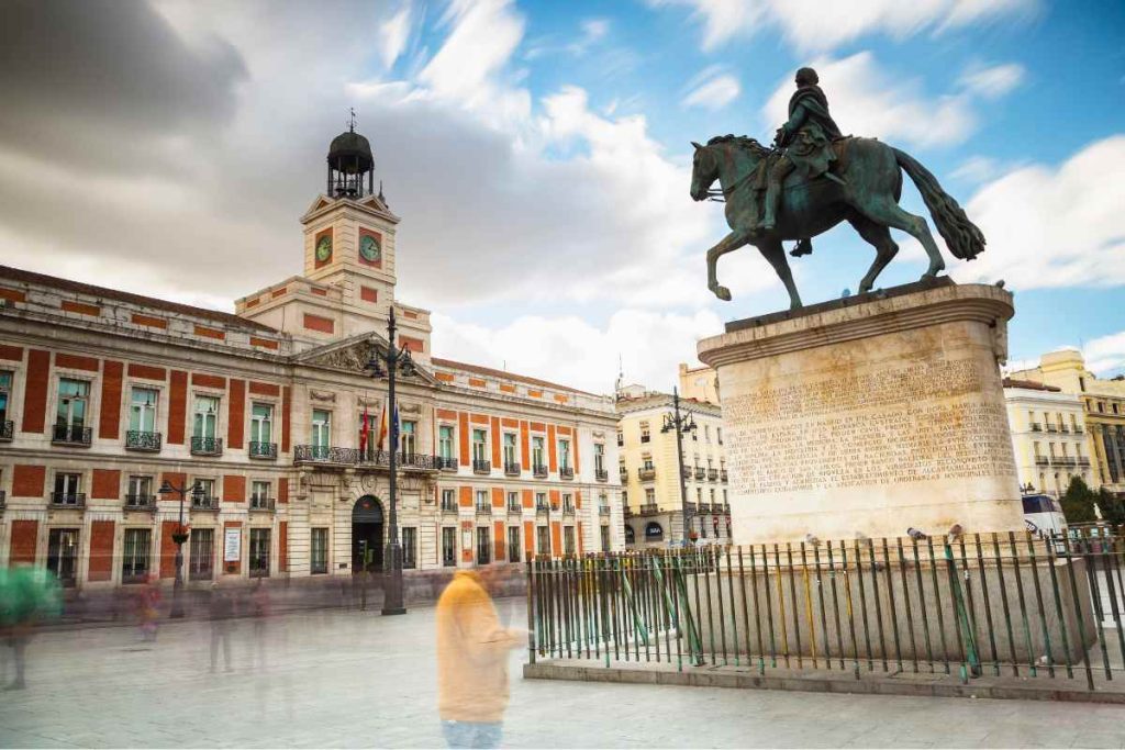 Veja a história de uma brasileira na Espanha